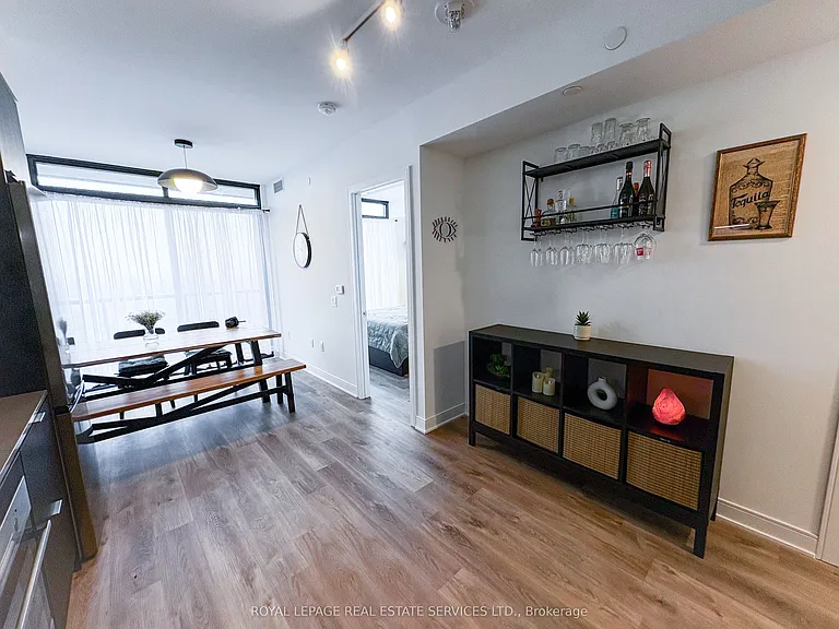 86 Dundas St E #1312 — Photo 12