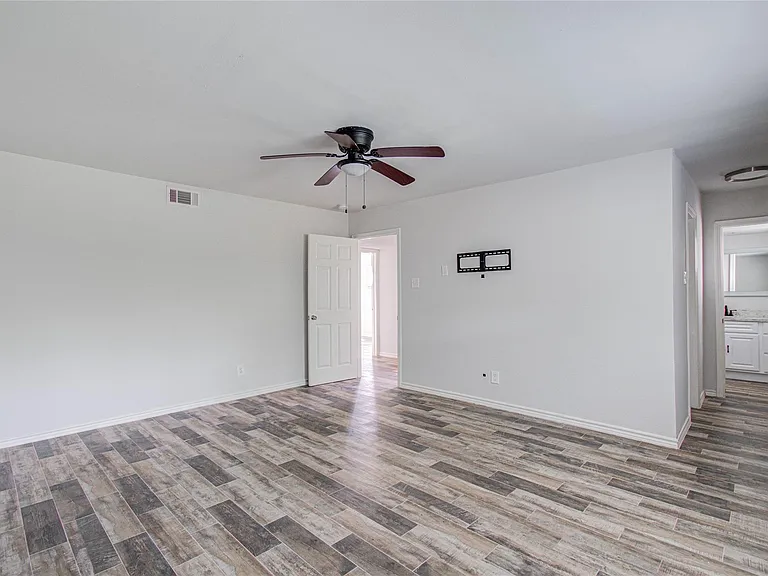 5507 Braesvalley Dr — Photo 26