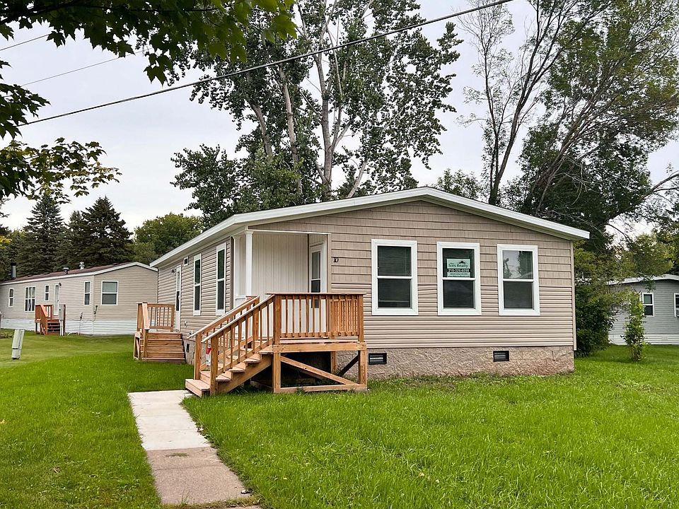 1st image of 10 Coban Dr