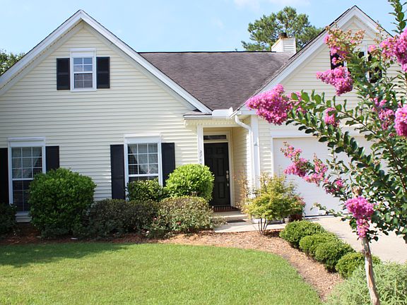 3rd image of 2704 Palmetto Hall Blvd