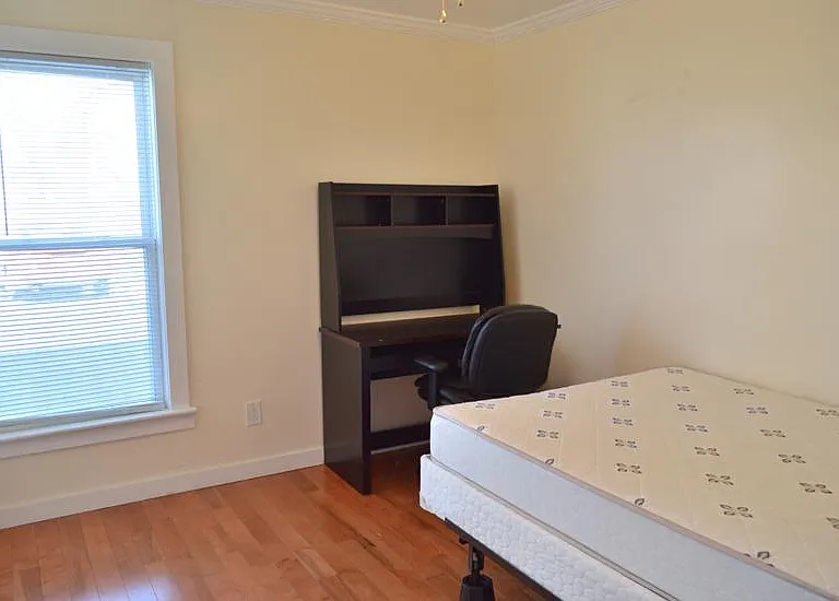 1929 E Genesee St #2 — Photo 5