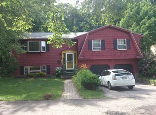 20 Parkside Dr, Jamaica Plain, MA 02130