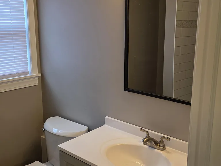 9315 Main St #1 — Photo 5