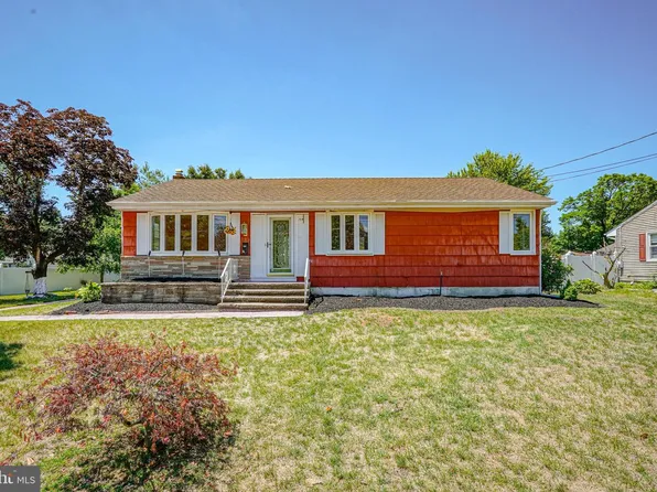 197 Park Ave, Hammonton, NJ 08037