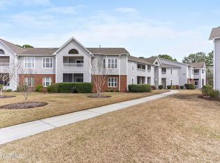 4103 Breezewood Dr APT 201, Wilmington, NC 28412