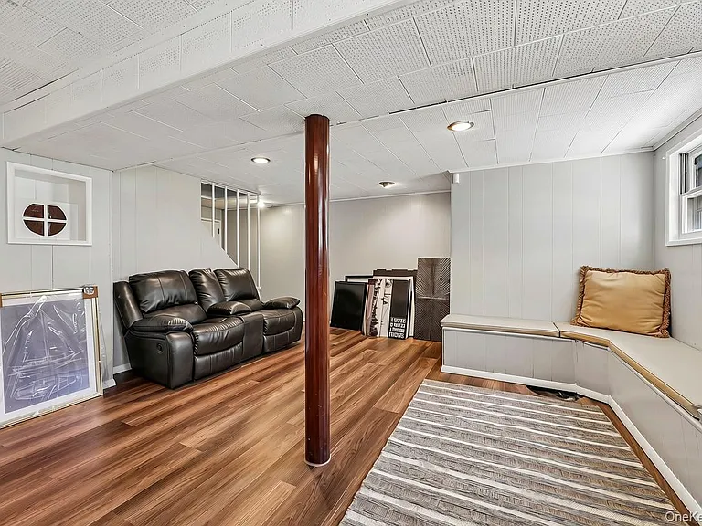41 Sheldon Ave — Photo 15