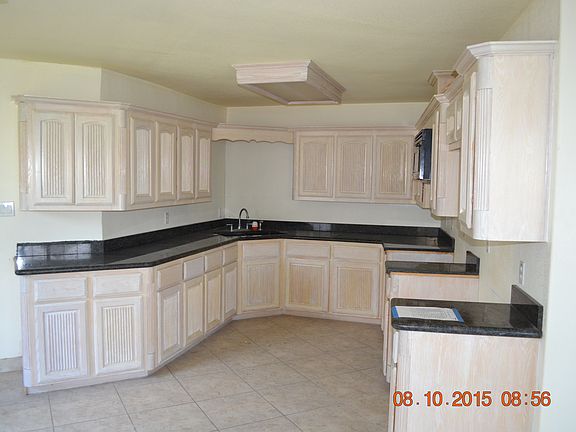 5th image of 3300 N Champagne Dr