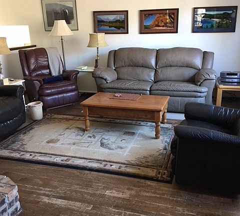 5th image of 407 N 12th Ave