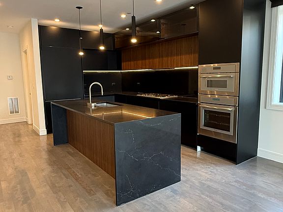 2nd image of 719 N Elizabeth St #3N