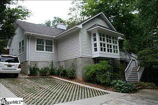 2nd image of 29 Rock Creek Dr