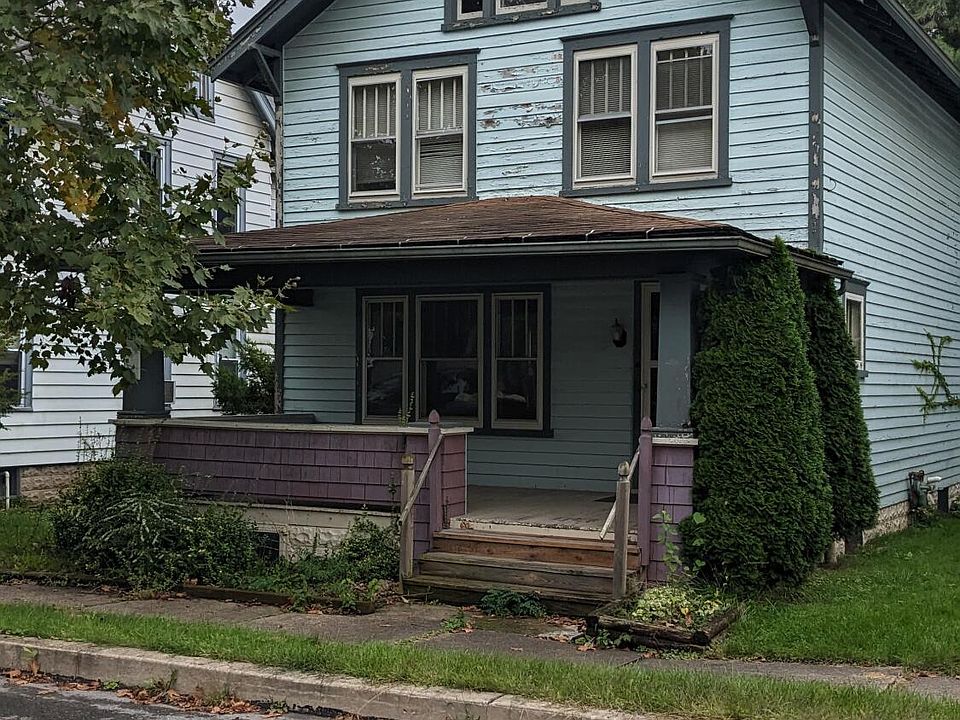 1st image of 1105 Hepburn St