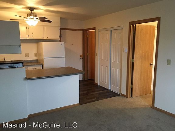 3rd image of 136 Milwaukee St #5375540
