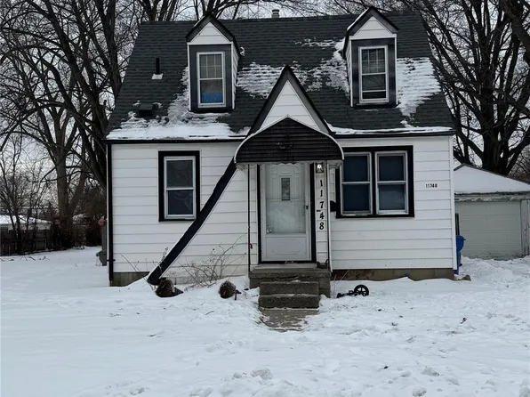 11748 Carney St, Warren, MI 48089