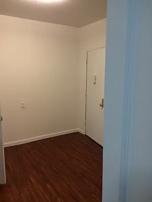Rented by Moses Stoller, LREB | media 1