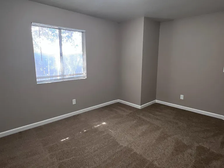 1262 N Marks Ave #109 — Photo 3