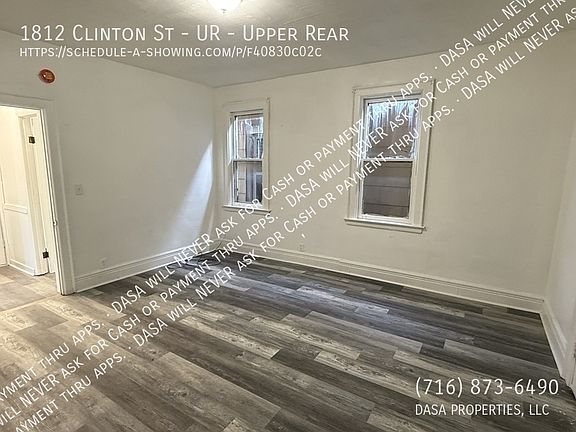 2nd image of 1812 Clinton St #Ur