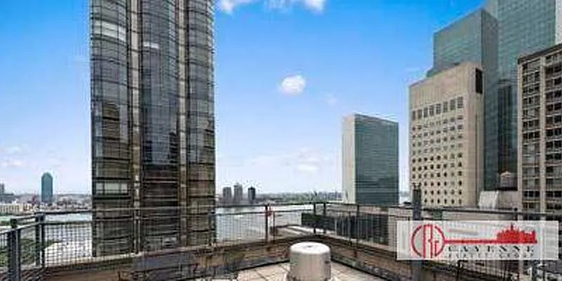 Rented by Cayenne Realty Group | media 15