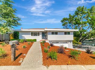 3300 Plateau Dr, Belmont, CA 94002