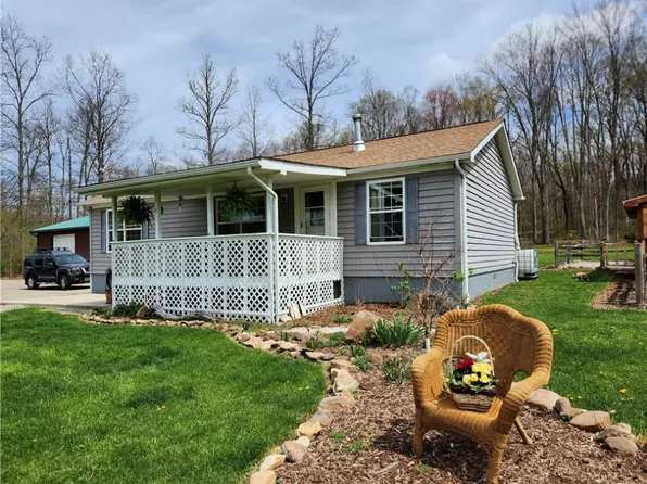 450 Shannon Creek Rd, New Florence, PA 15944