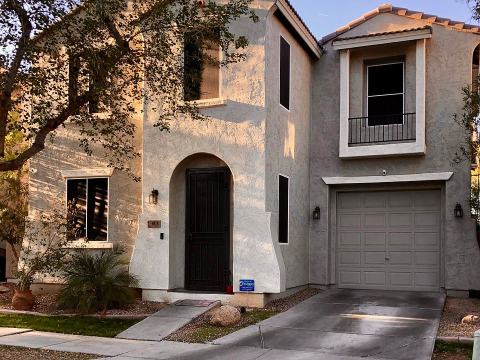 1st image of 3028 S 101st Dr