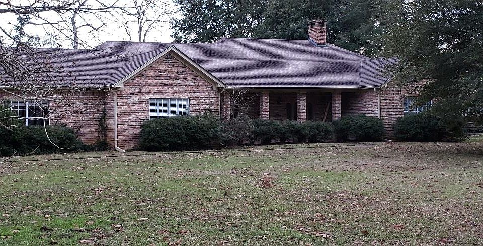 1st image of 682 Brookwood Dr