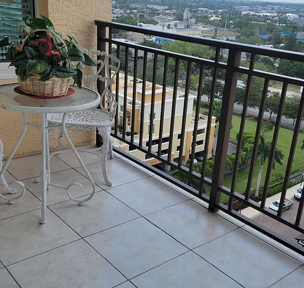 750 N Tamiami Trl #1404 — Photo 23