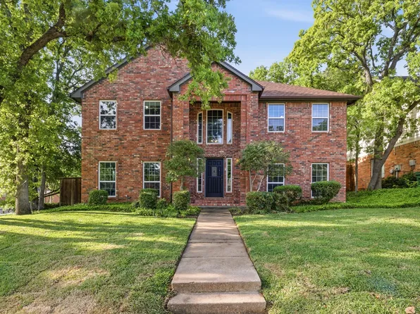 1801 Rolling Ridge Dr, Grapevine, TX 76051