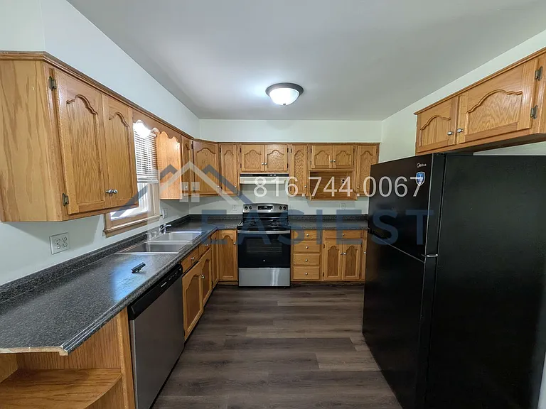 6503 N Walrond Ave — Photo 7