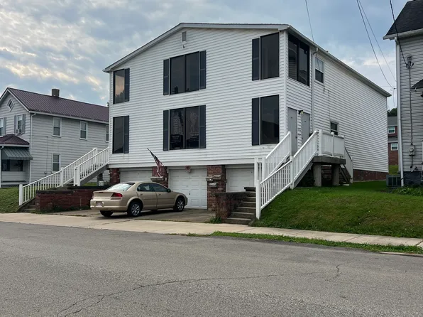315 Franklin Ave APT F, Ellwood City, PA 16117