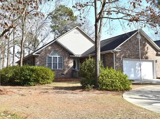 305 Lake Arbu Dr, Manning, SC 29102