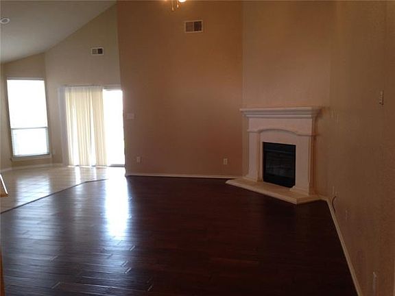 4th image of 9848 Gallatin Ln