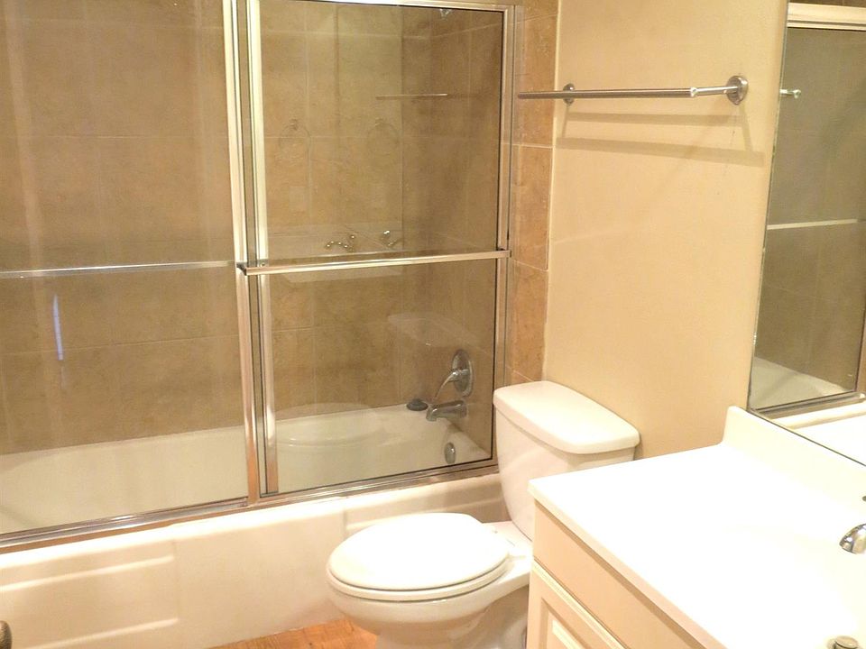 2nd image of 2804 25th St