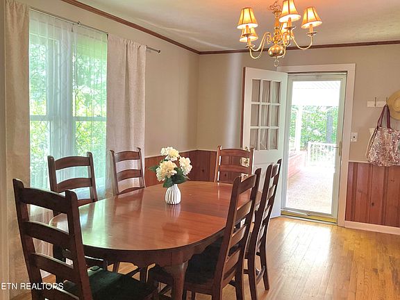 5th image of 328 Ridgeview Dr