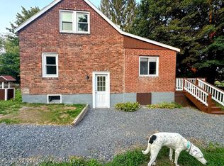 134 Lower Post Rd, Ghent, NY 12075