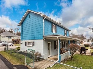 5 S Depaoli Rd, Cecil, PA 15321