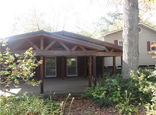 2033 31e Highway Old, Westmoreland, TN 37186