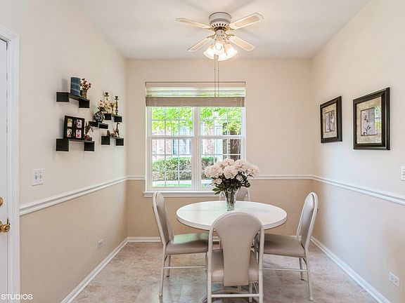 5th image of 5 Ashford Ct #5