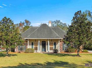10381 Carter Hills Ave, Denham Springs, LA 70726