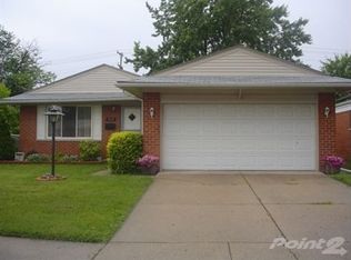 1031 Kenilworth Pl, Clawson, MI 48017