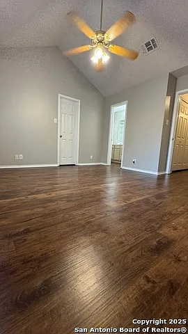 7203 Snowden Crst — Photo 16