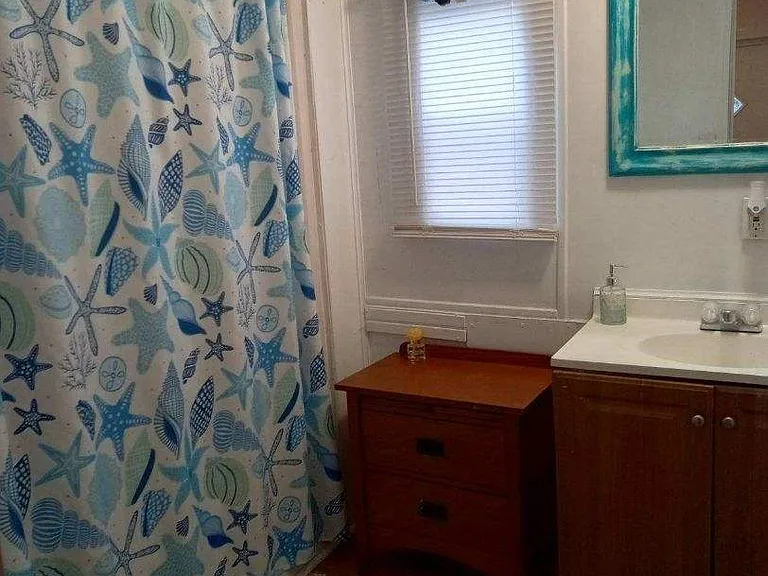 670 Belair Ave — Photo 29