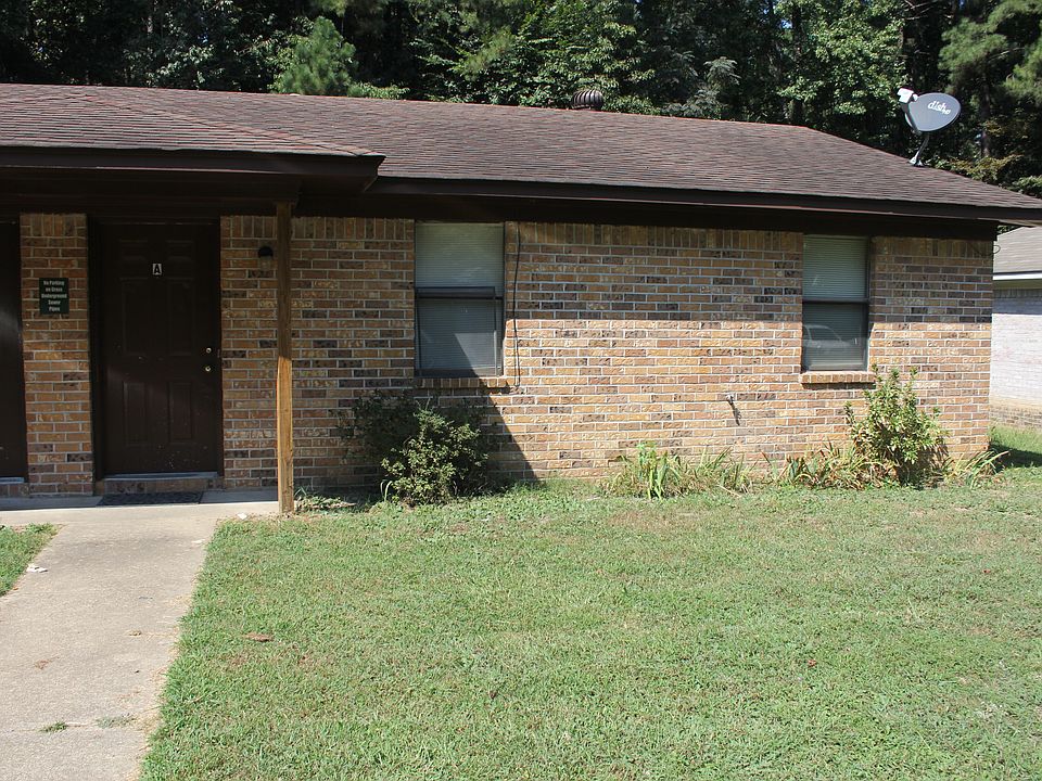 1st image of 214 Bellevue Cir APT A