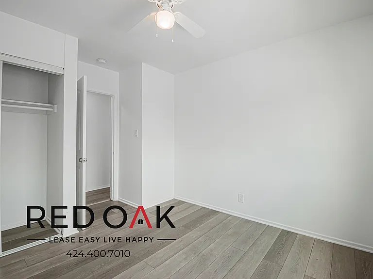 252 E 79th St #262 — Photo 11