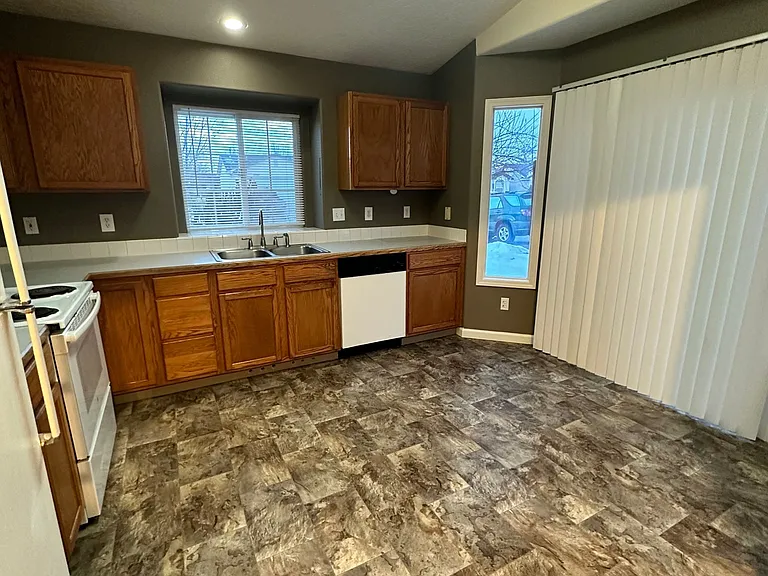 10977 W Altair St — Photo 8