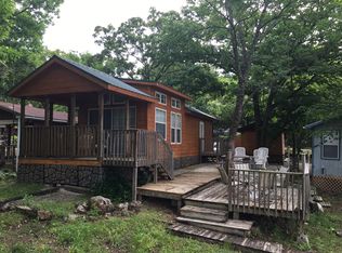 111 Squirrel Blvd, Hollister, MO 65672