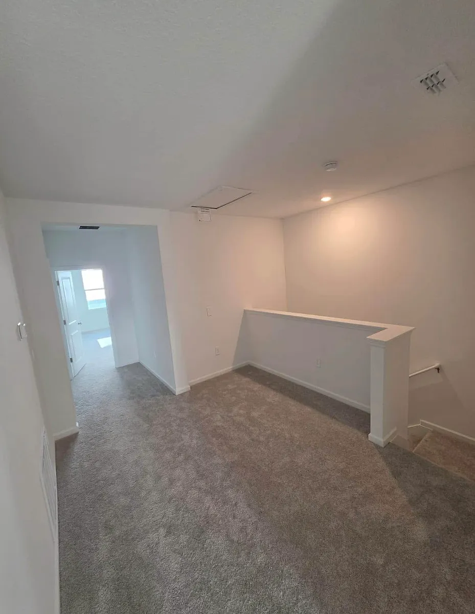 Building Photo - 3111 Kurtz Ter #3111