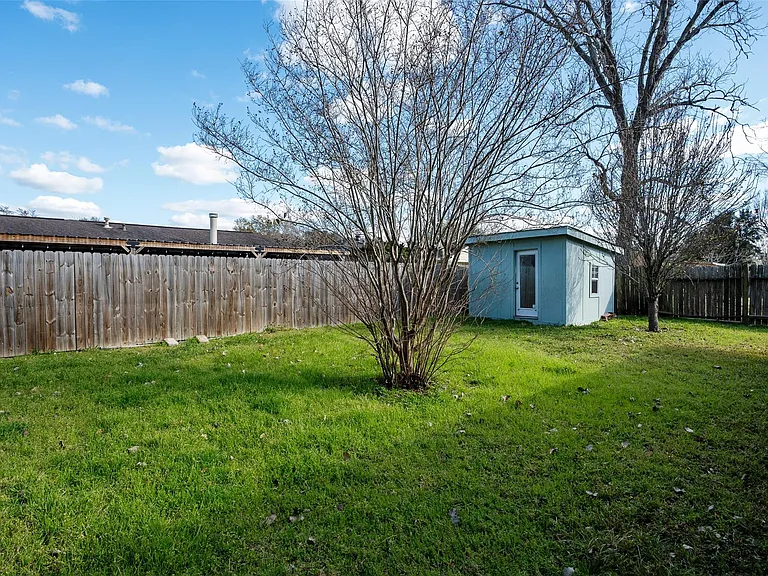 2022 Crosscoach Ln — Photo 33