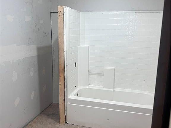 3rd image of 1214 N 2nd St