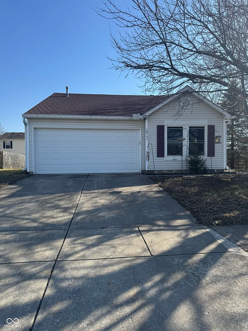 10793 Walnut Grv photo 1