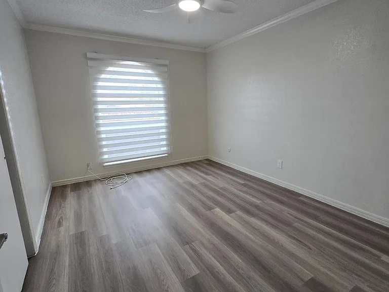 11188 Shoreline Dr — Photo 15